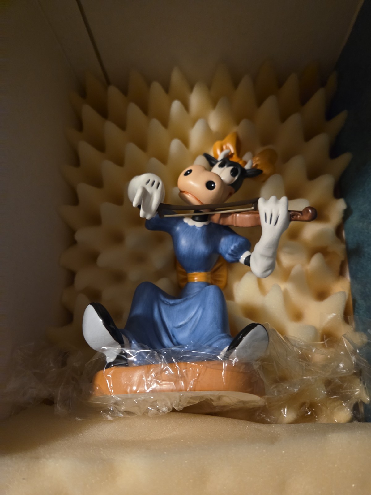 Vtg WDCC Clarabelle \