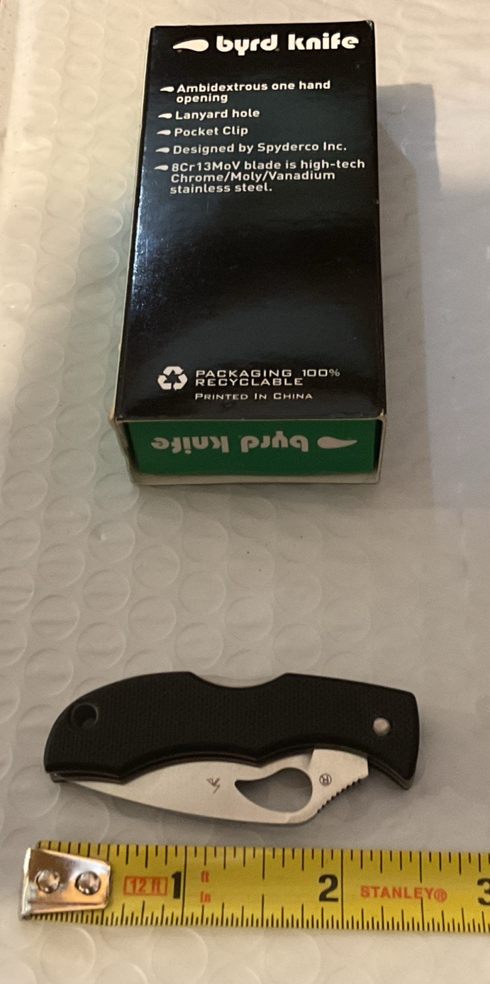 Spyderco Byrd Lockback Folding Knife 8CR13MoV