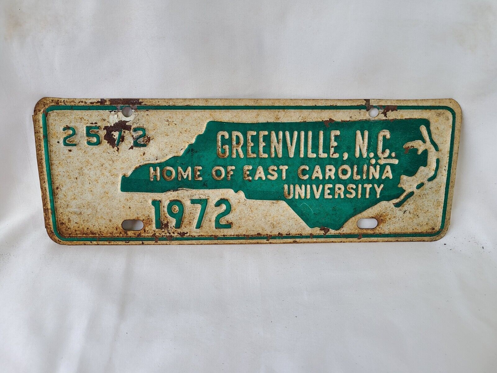 1972 Greenville North Carolina Home Of East Carolina U City License Plate 1123