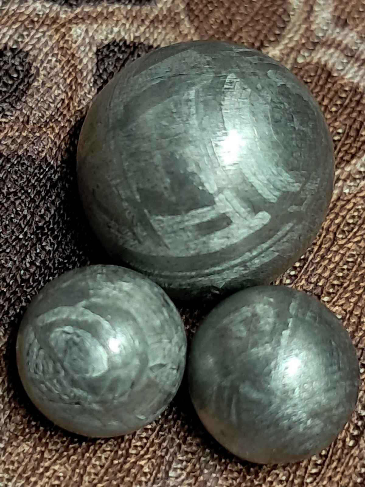 Set of Three Muonionalusta Meteorite Spheres 14 grams 4.5 billion years old Set of Three Muonionalusta Meteorite Spheres 14 grams 4.5 billion years old