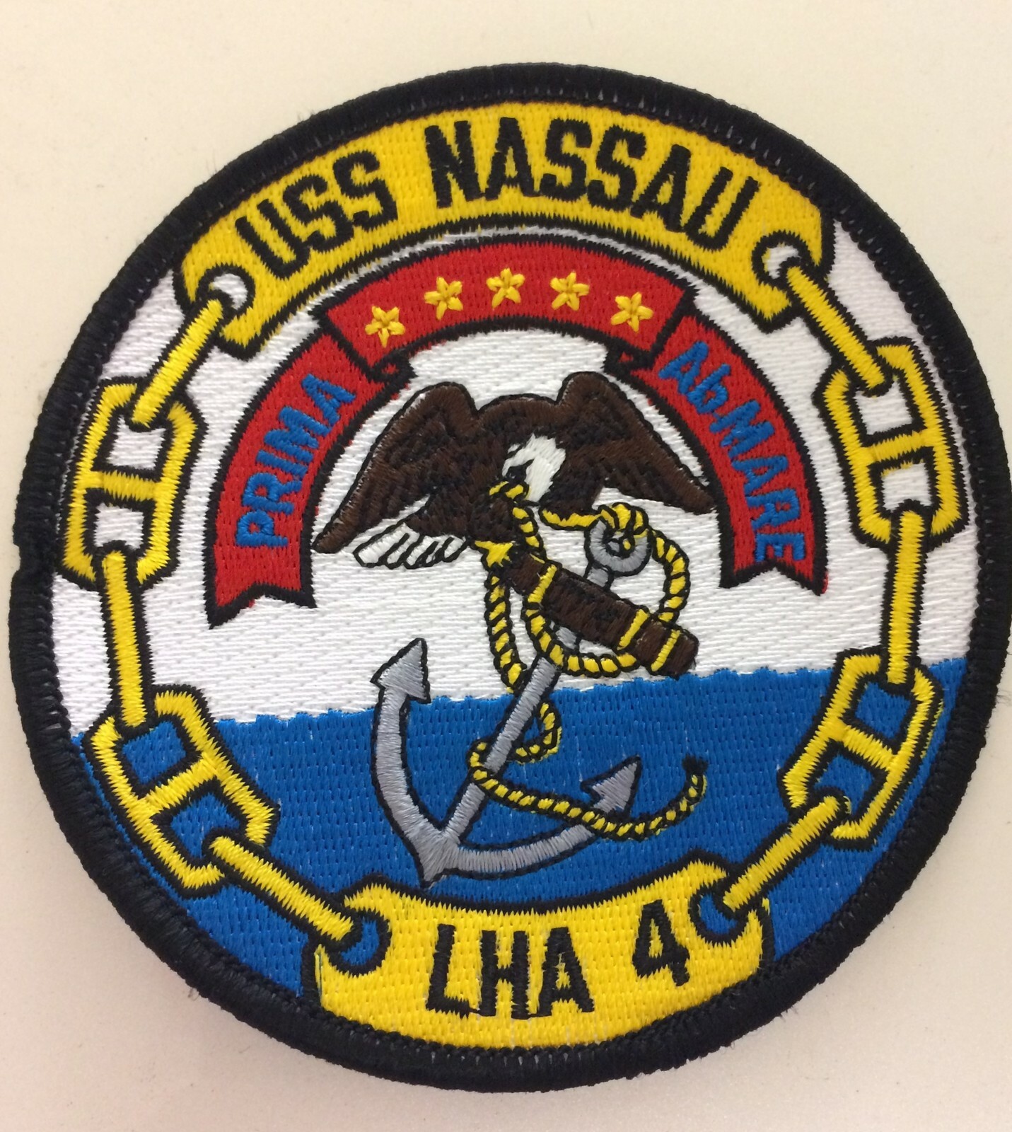 Patch of USS NASSAU (LHA 4) Patch of USS NASSAU (LHA 4)