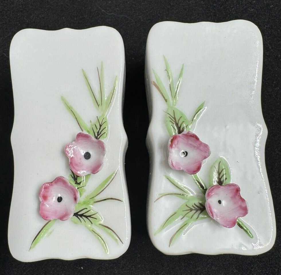 Petite Fleur 3090 Salt & Pepper Shakers Japan Pink Flowers 3D Vintage
