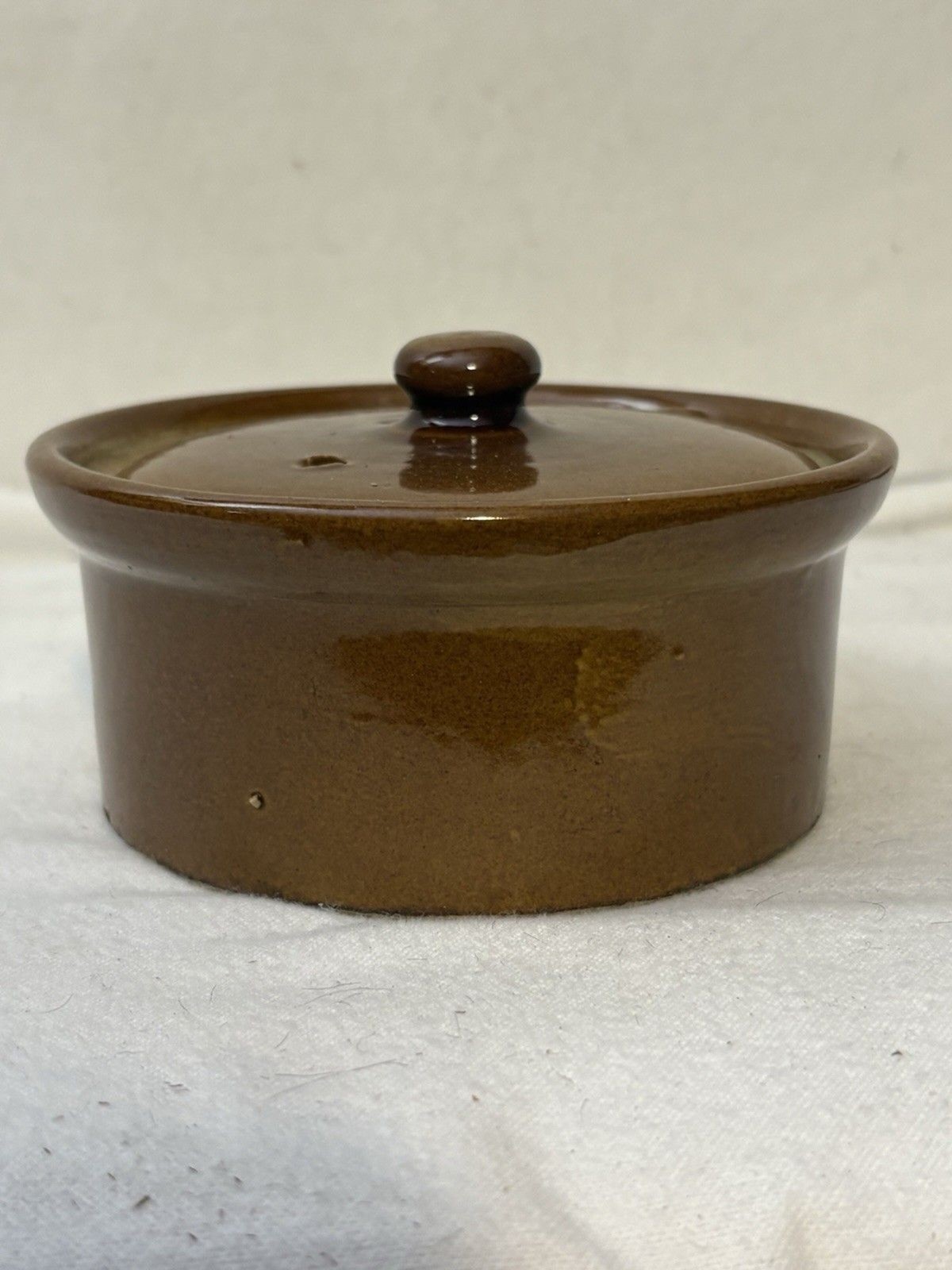Vintage Pearsons of Chesterfield Lidded Casserole Dish Brown Stoneware 4.5\