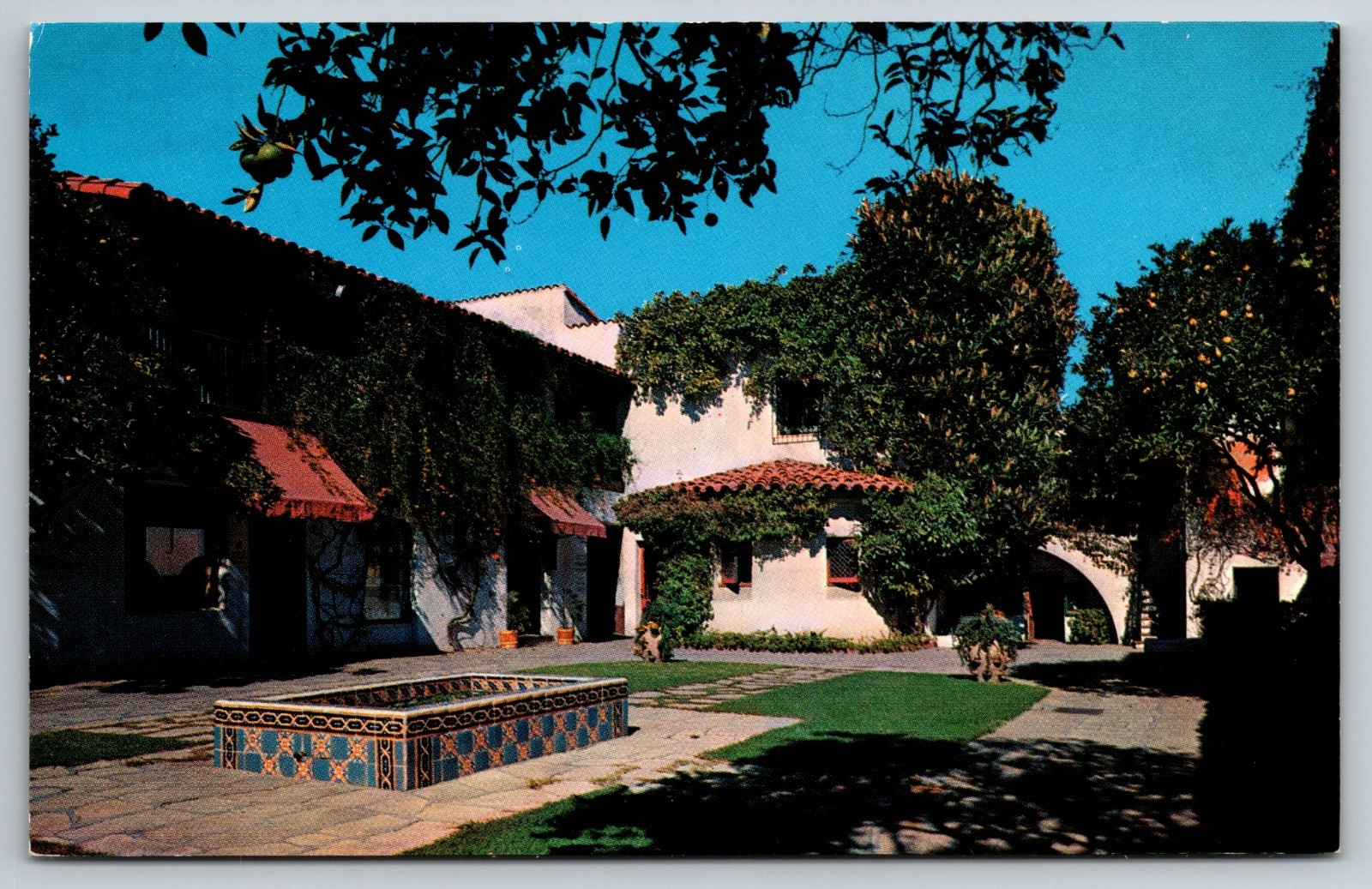 Santa Barbara CA Famous El Paseo Shopping Center Vintage Postcard California