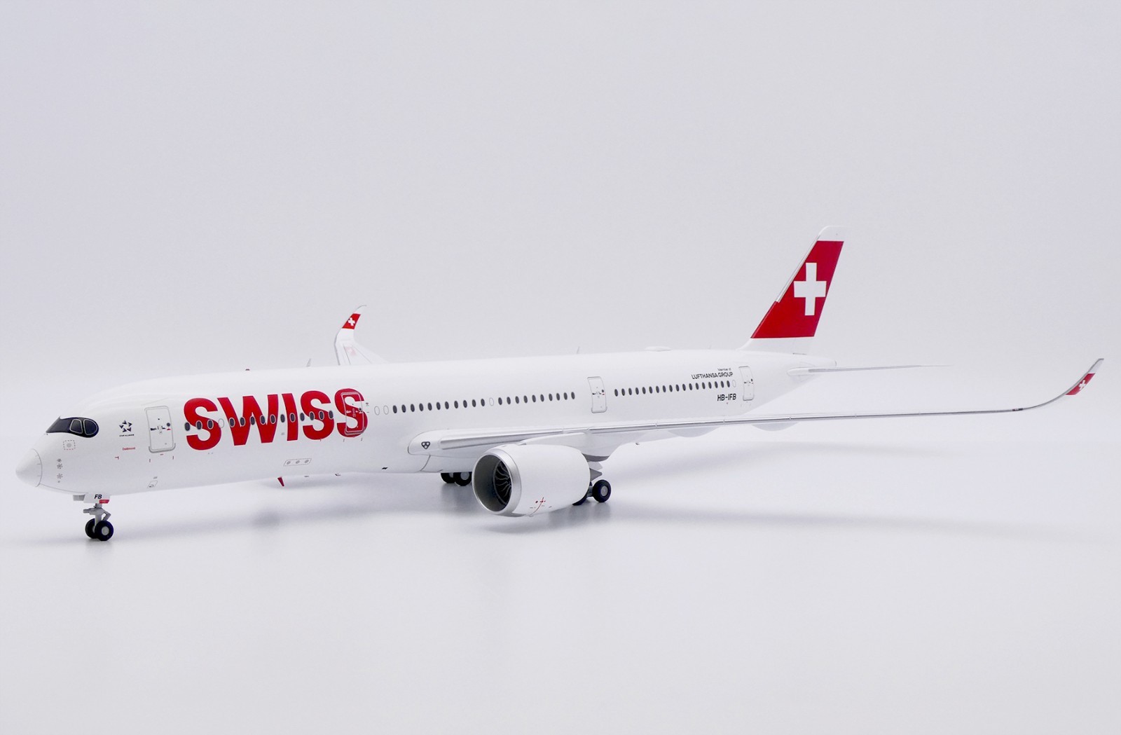 Swiss A350-900XWB Reg: HB-IFB JC Wings Scale 1:200 Diecast model XX20816