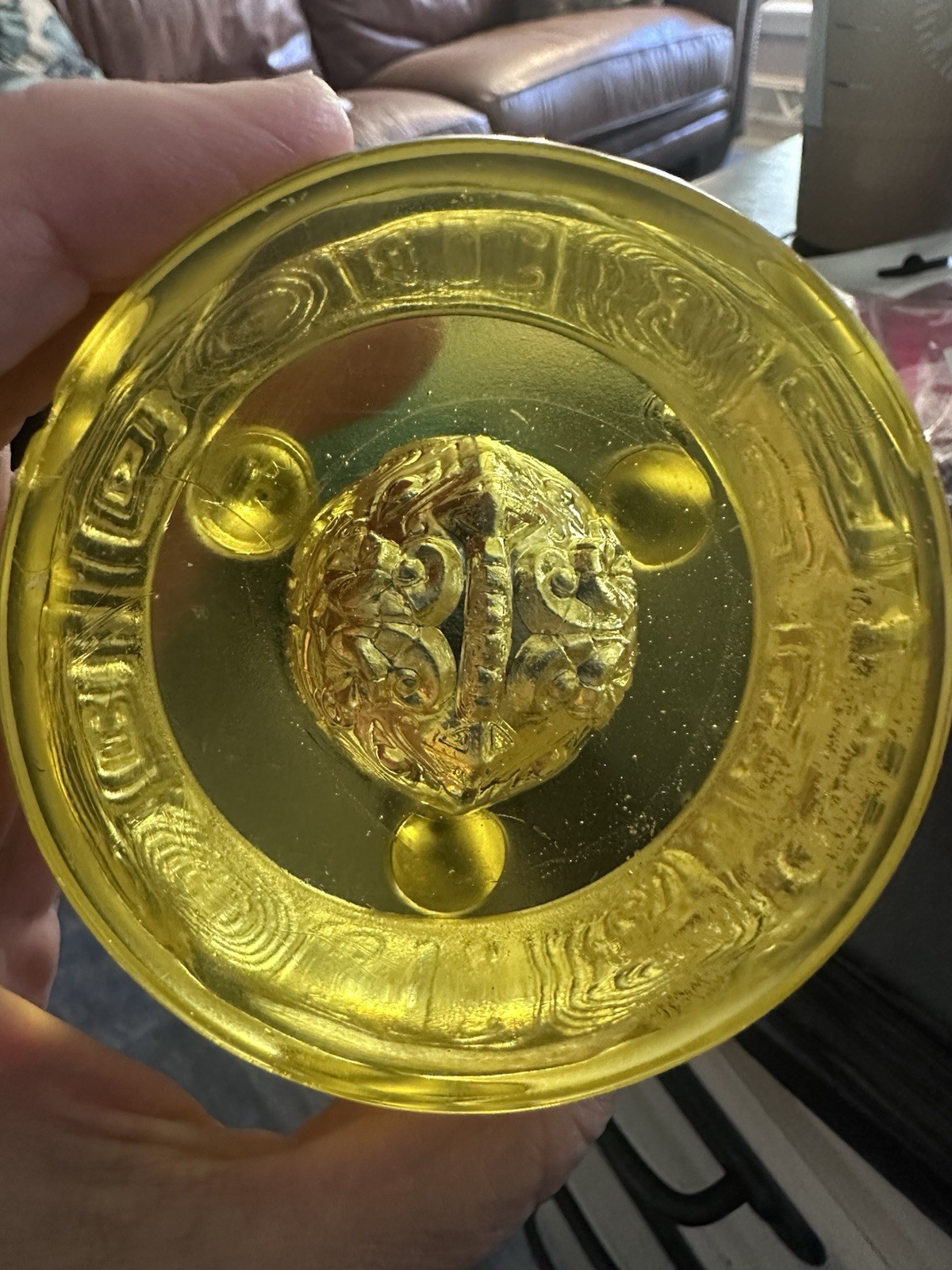 VTG 1998 Tittot Heinrich Wang Liuli Art Glass Ding Vessel 881/1888 AS IS Chip VTG 1998 Tittot Heinrich Wang Liuli Art Glass Ding Vessel 881/1888 AS IS Chip