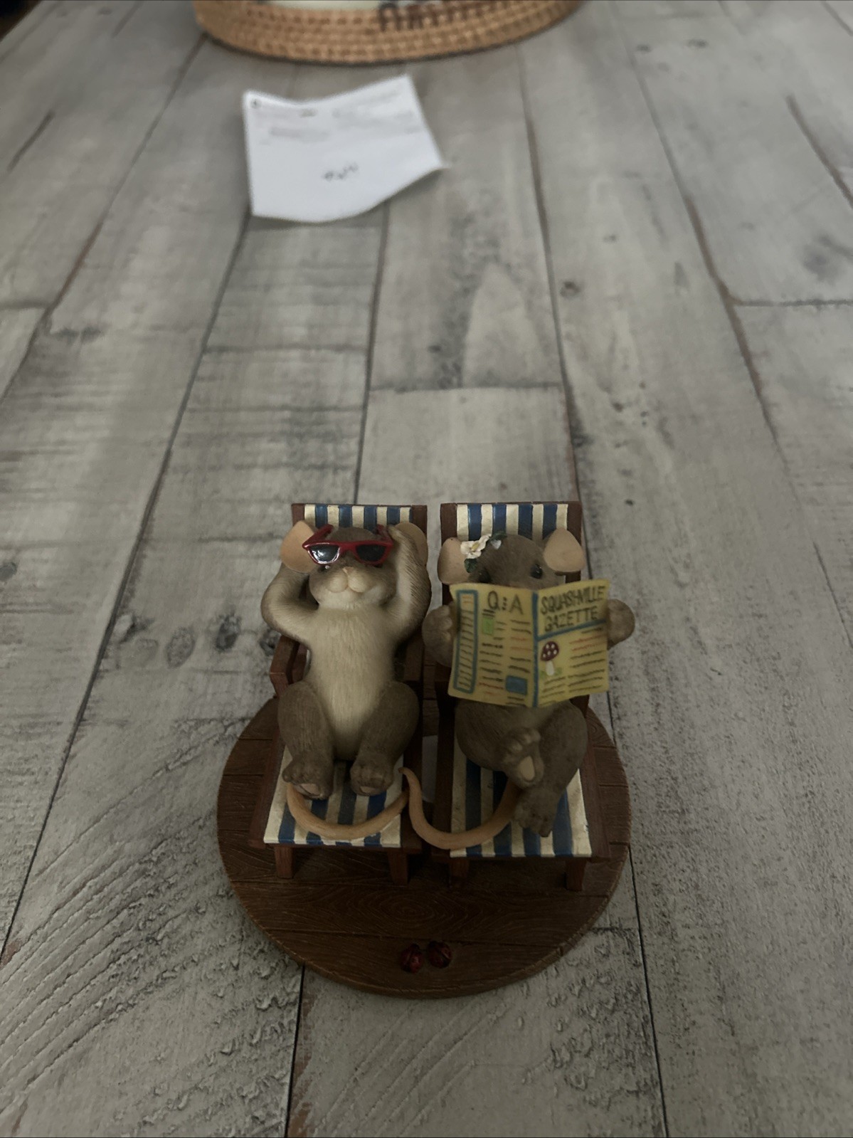 Charming Tails Time For A Little R&R Mouse Figurine 82/121