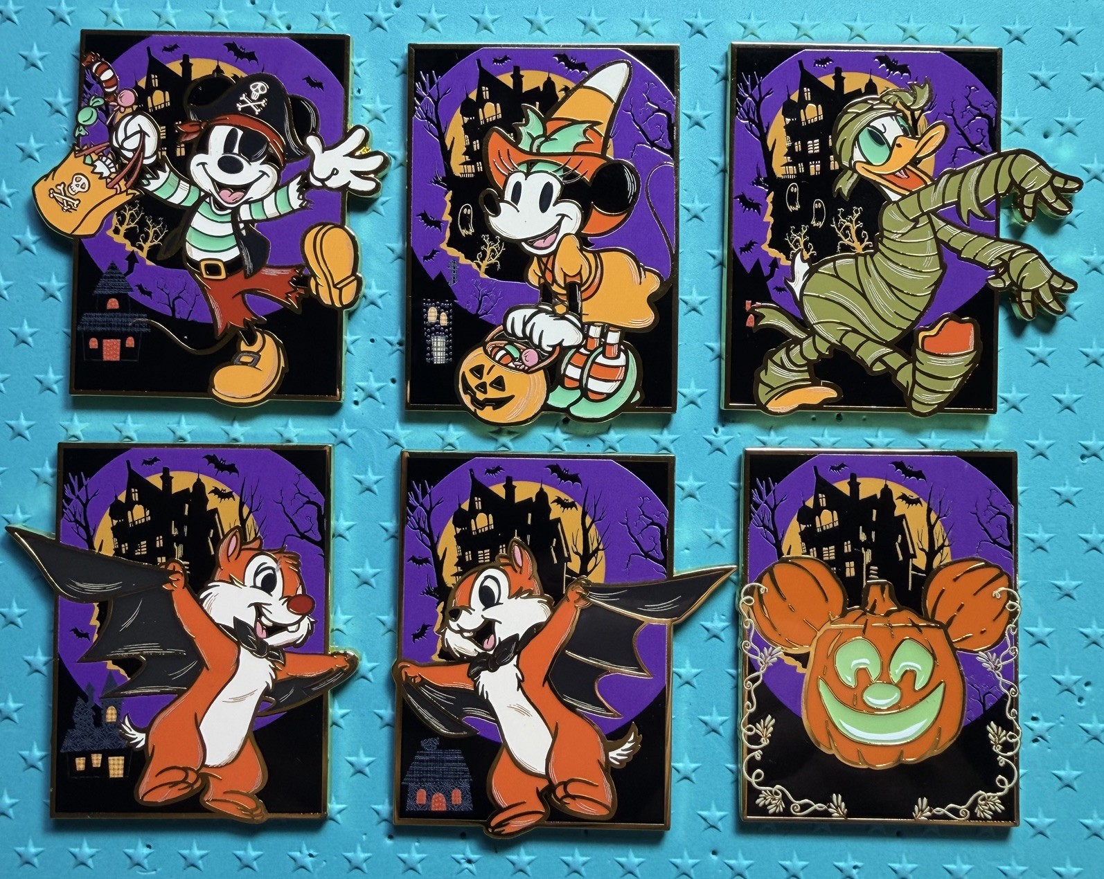Disney PALM Mickey Friend sIt’s Halloween Everybody - Complete Set LE 500 & 250