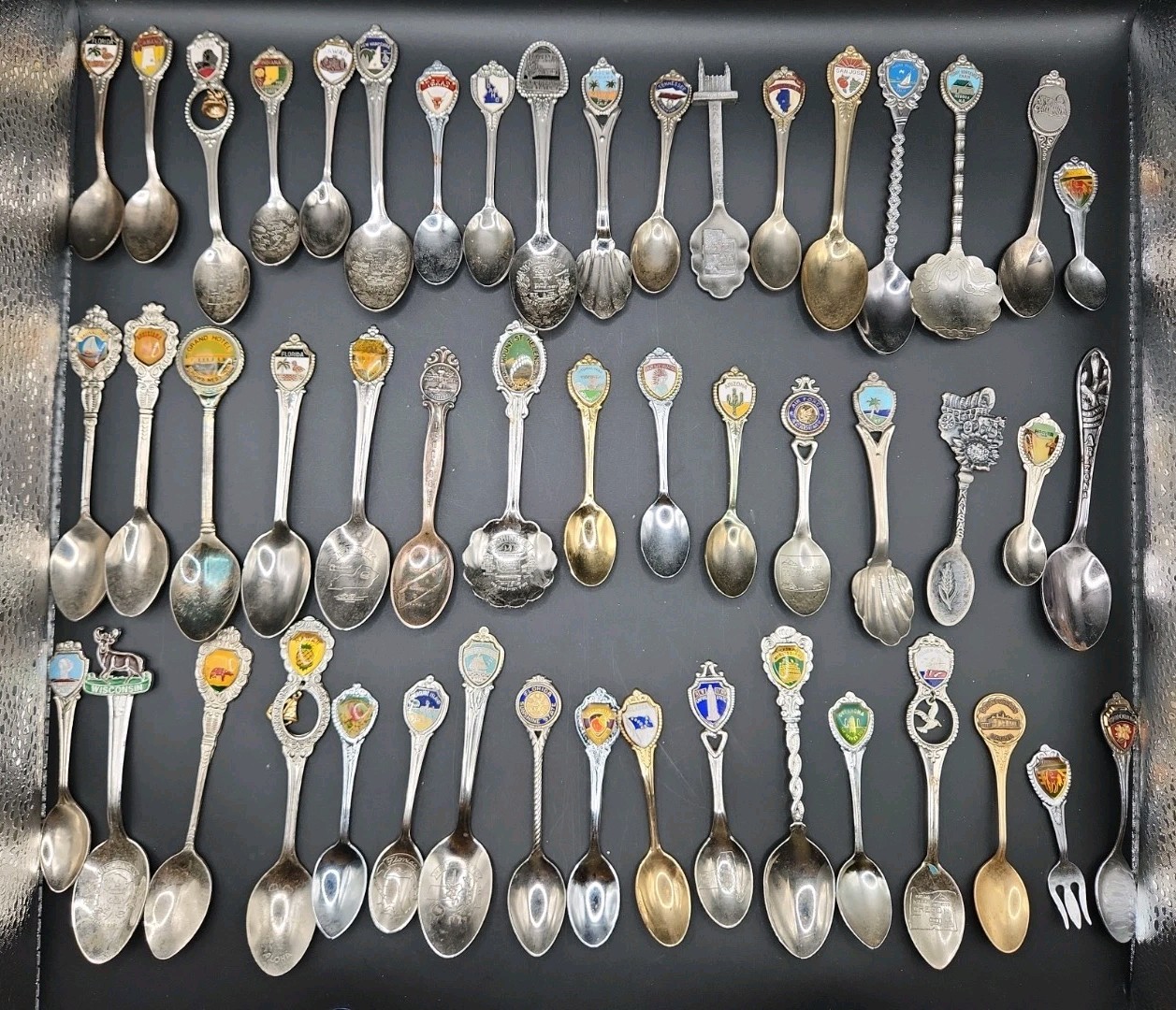 Lot Of 50 Souvenir Spoons States, Cities, World