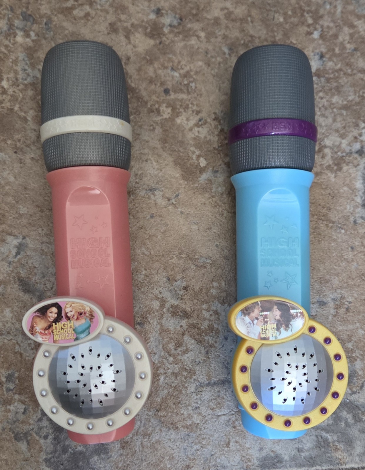 2 2006 Disney High School Musical Rockin Sing Along Microphones Tested Working 2 2006 Disney High School Musical Rockin Sing Along Microphones Tested Working