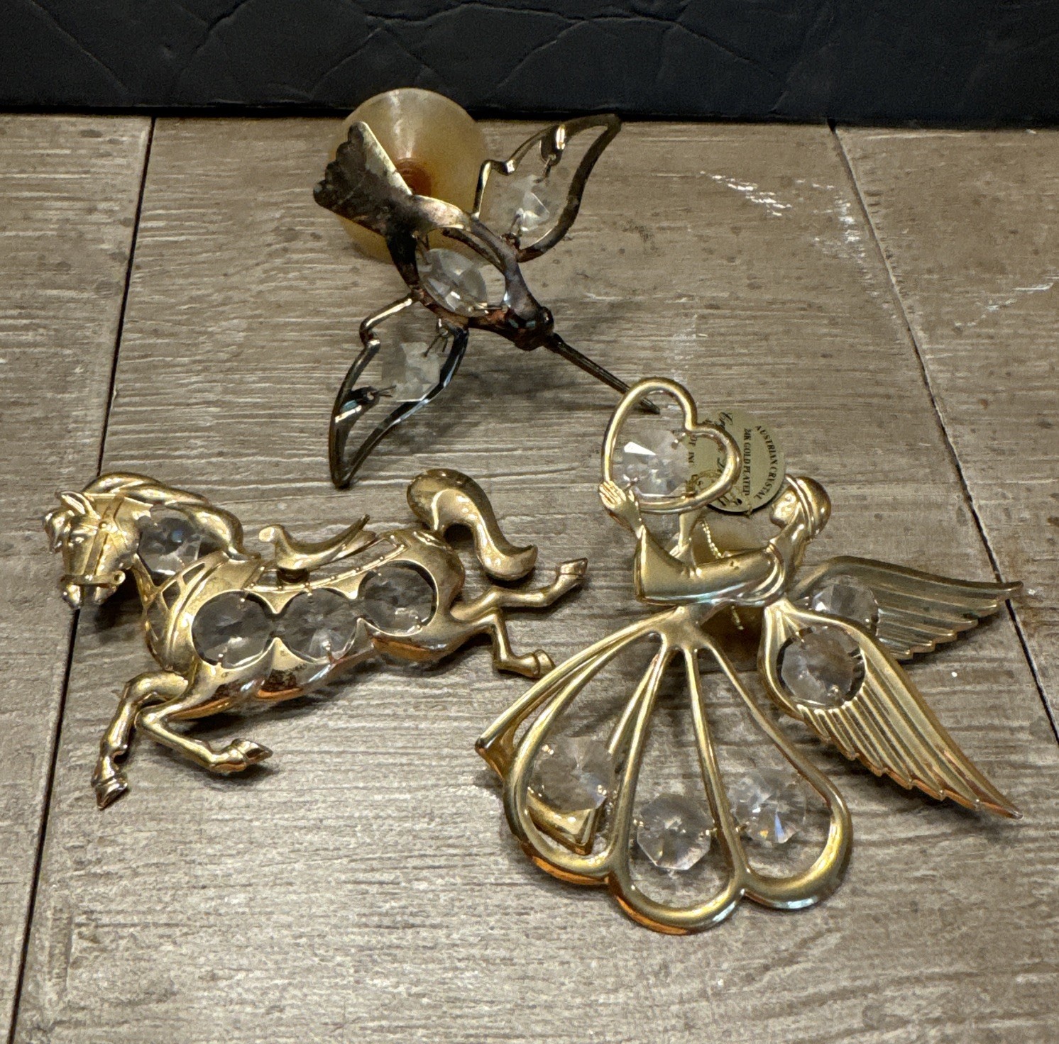 3 VTG Mascot Austrian Crystal 14k Gold Plate Sun Catcher Hummingbird Horse Angel 3 VTG Mascot Austrian Crystal 14k Gold Plate Sun Catcher Hummingbird Horse Angel