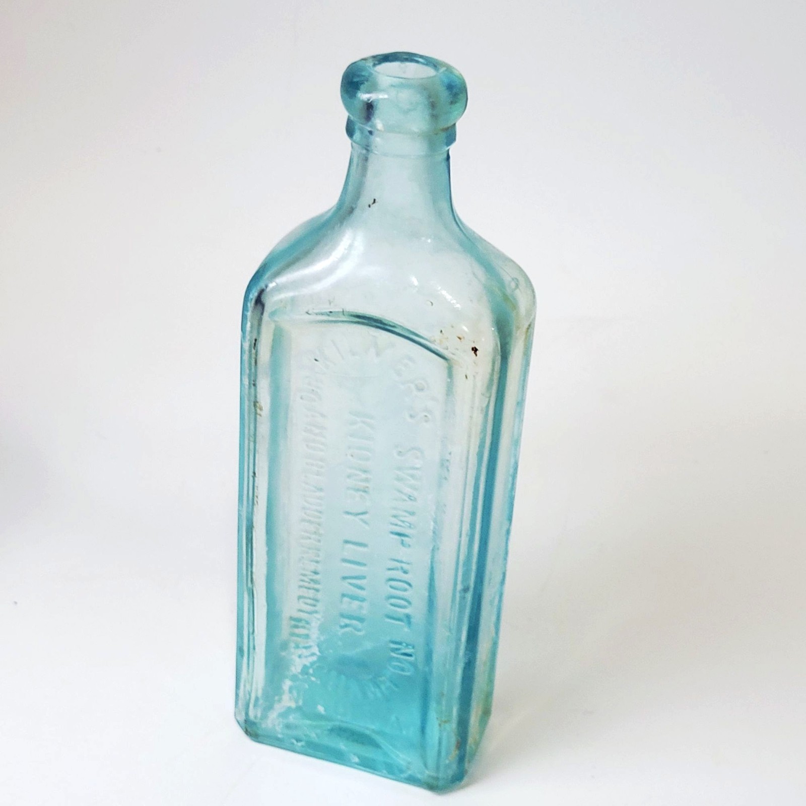 Antique Dr. Kilmers Swamp-Root Aqua Glass Bottle Embossed Kidney Liver Remedy 