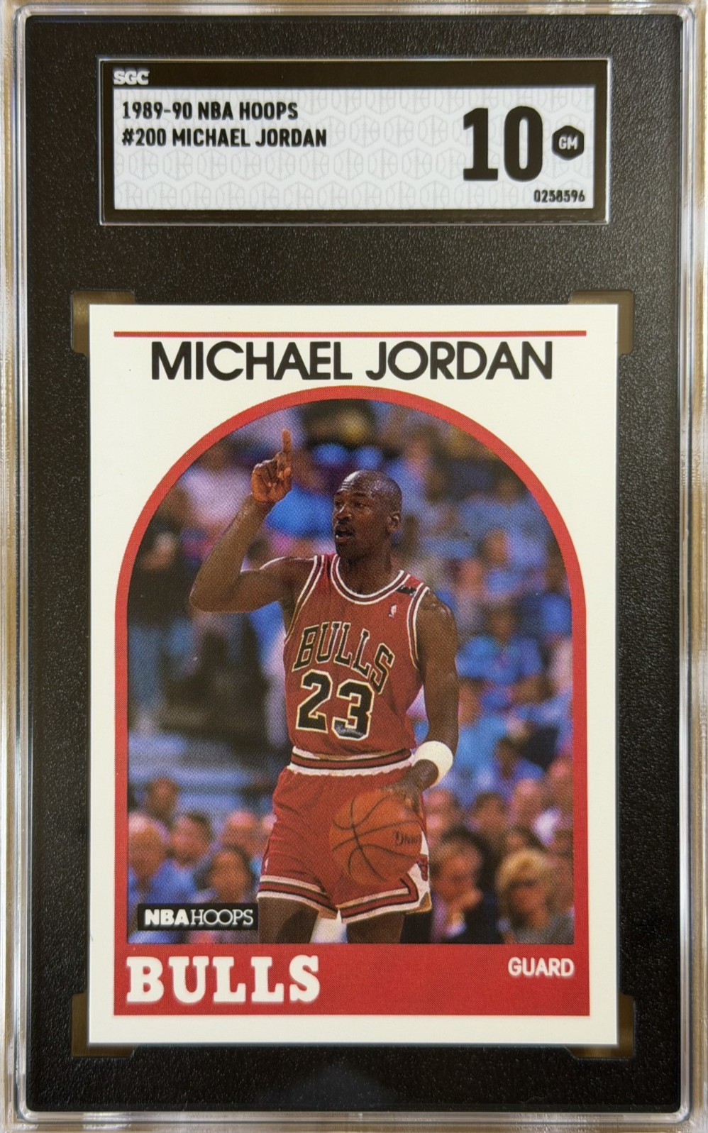 1989-90 NBA HOOPS #200 MICHAEL JORDAN SGC 10 GM