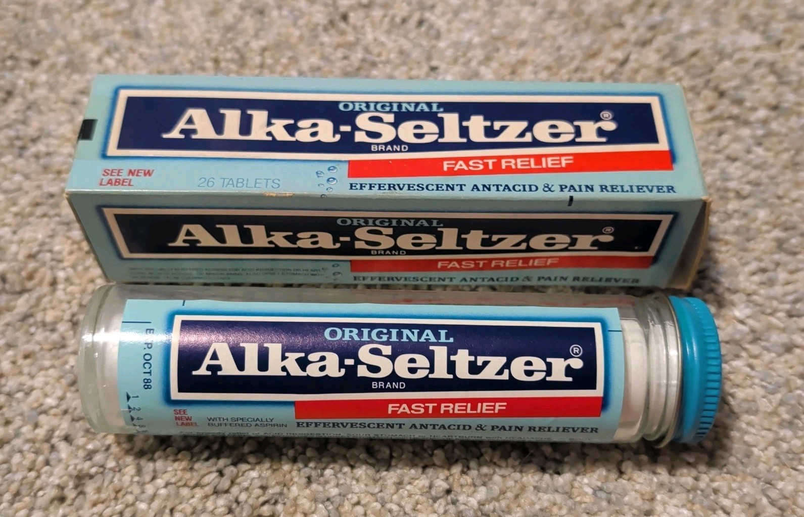 Vintage  1984 Miles Bayer Original Alka-Seltzer Bottle in opened  Box. NOS 