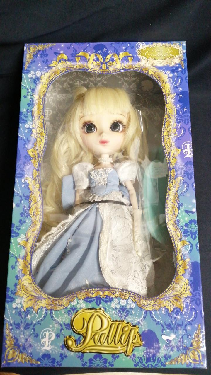 Groove Pullip princess dahlia cinderella Doll Japan