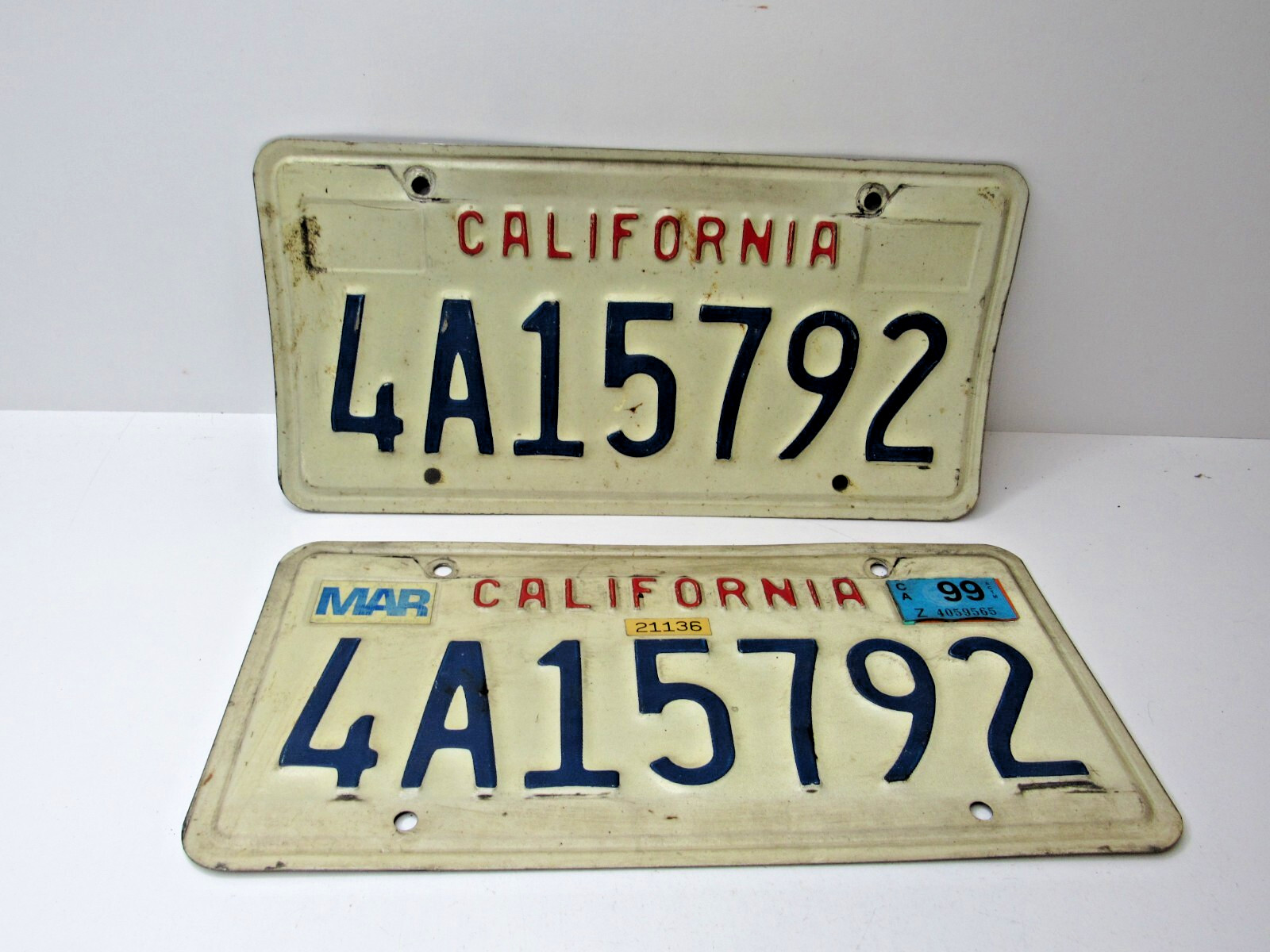 VINTAGE CALIFORNIA LICENSE PLATE Pair Set #P10