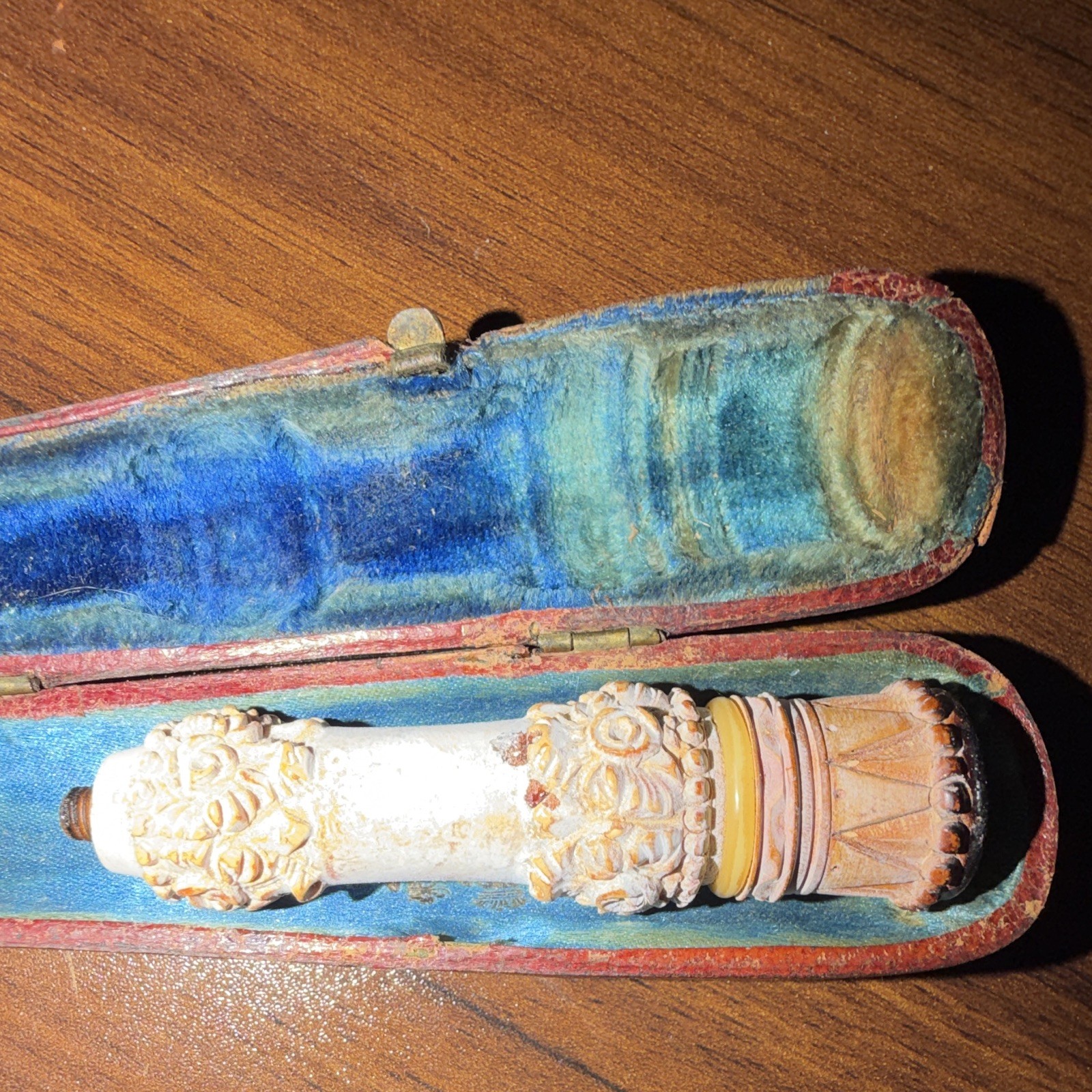 Antique Victorian Carved Meerschaum & Amber Cigar Holder in Original Case Roses Antique Victorian Carved Meerschaum & Amber Cigar Holder in Original Case Roses