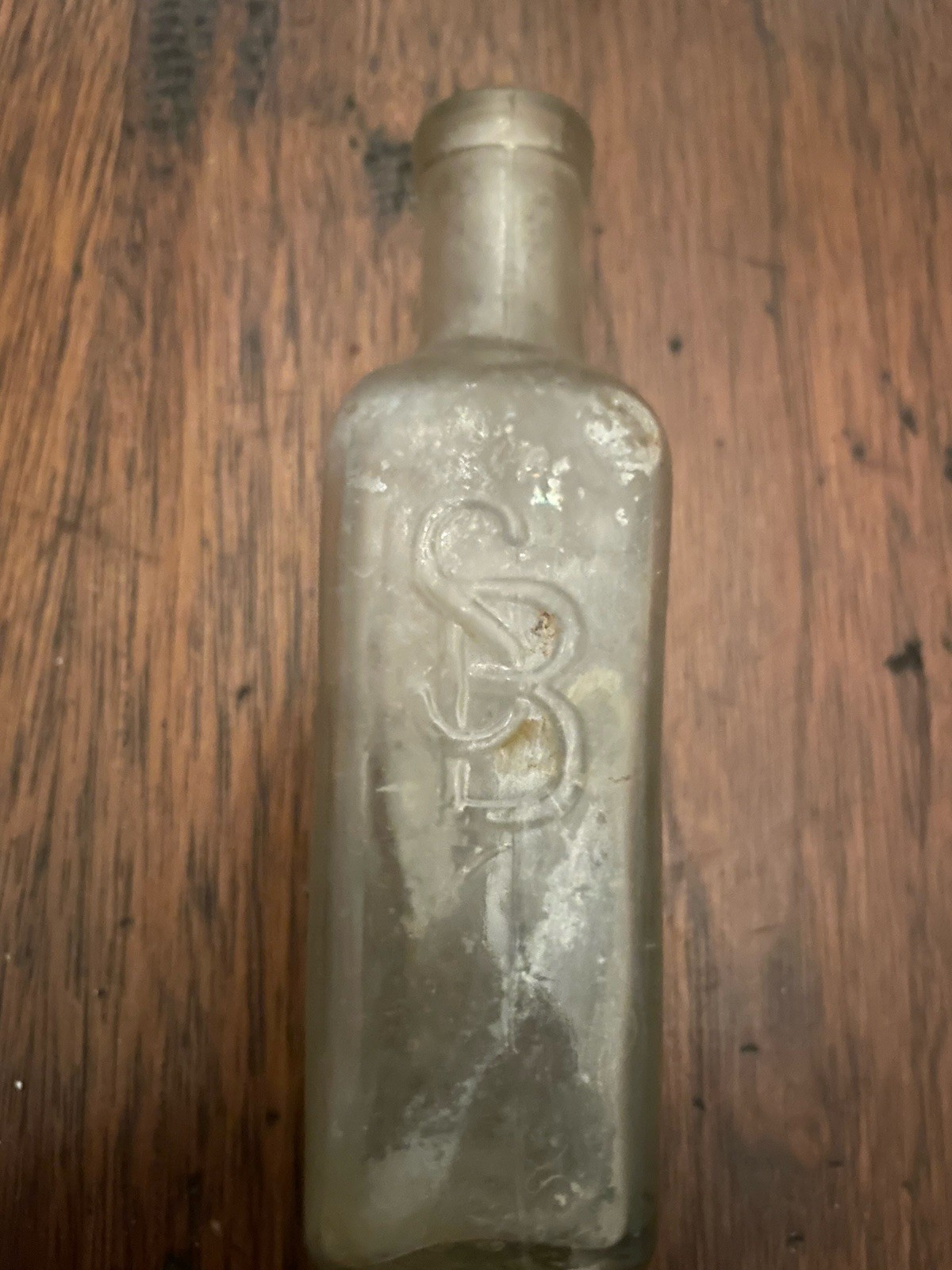 A. Schilling & Co. 2oz. Embossed Spice Bottle Circa 1880\'s-1920\'s