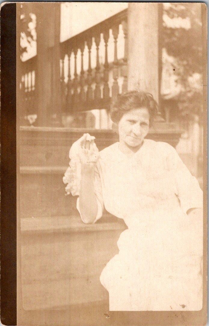 1907-20's RPPC WOMAN IDENTIFIED as GRANDMOTHER STAGNER REAL PHOTO POSTCARD