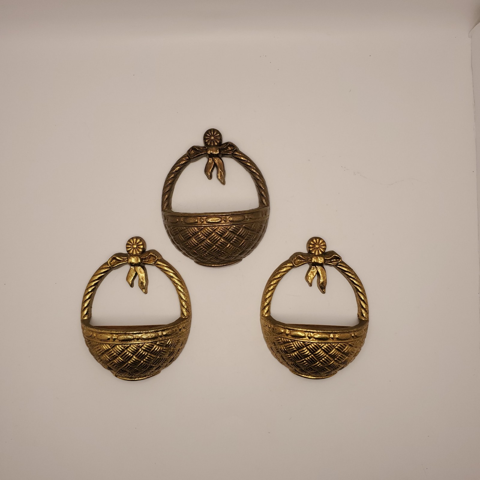 Lot of 3 Vtg Burwood Gold Plastic Woven Basket Wall Plaques Bow Regency Decor Lot of 3 Vtg Burwood Gold Plastic Woven Basket Wall Plaques Bow Regency Decor