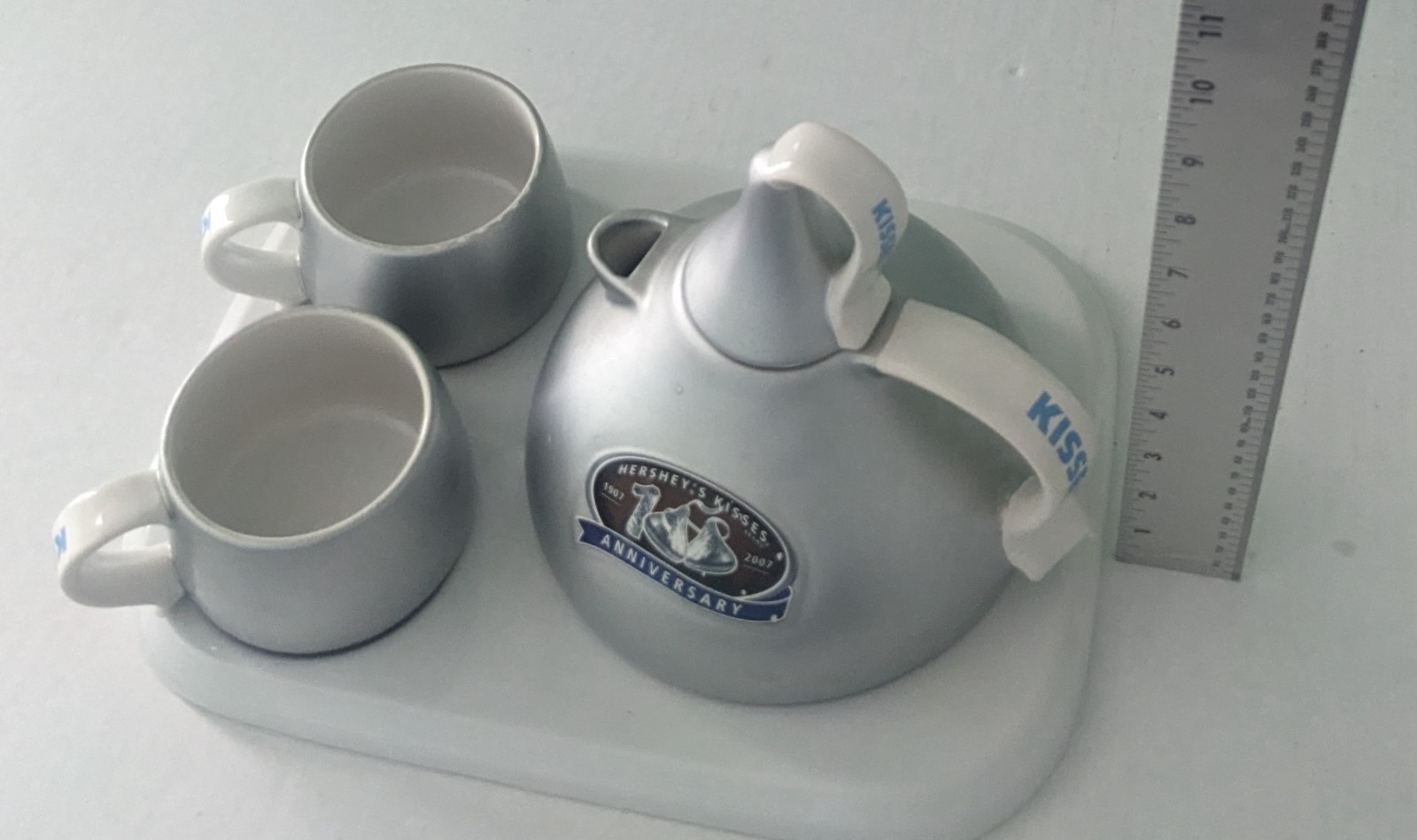 Hershey\'s Kisses Hot Cocoa Serving Set 2007 100th Anniversary