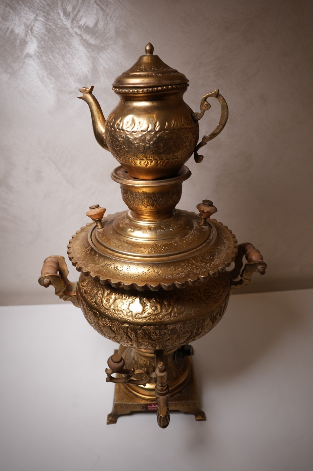 Vintage Gold Plated Brass Esfahan Electric Samovar – Handcrafted Persian 1960s