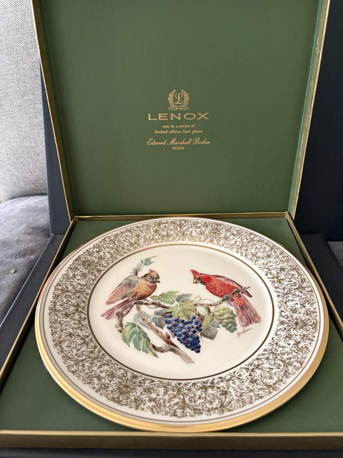 Lenox 1976  Boehm “CARDINAL” Collector Plate,. Original Box.