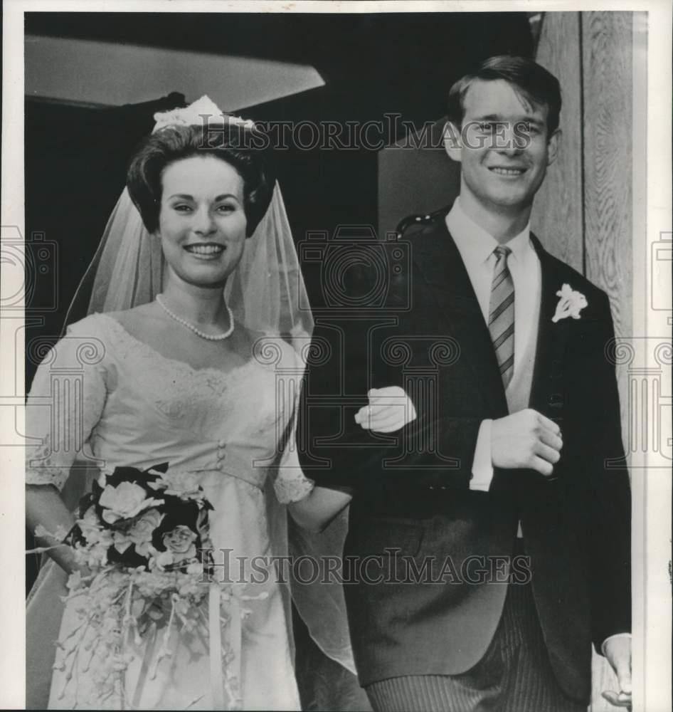 1965 Press Photo Marie Beale Fletcher Weds James Harold Growdon, Jr. - lrx10790