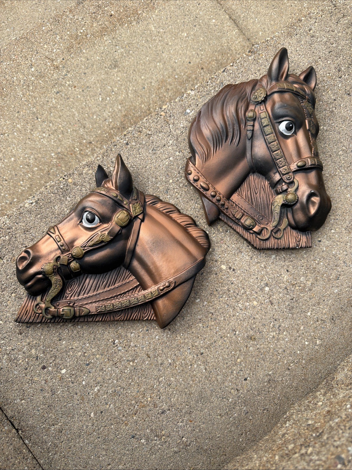 VTG 1964 Miller Studio CHALKWARE HORSE HEAD WALL PLAQUES Western Tack Equestrian