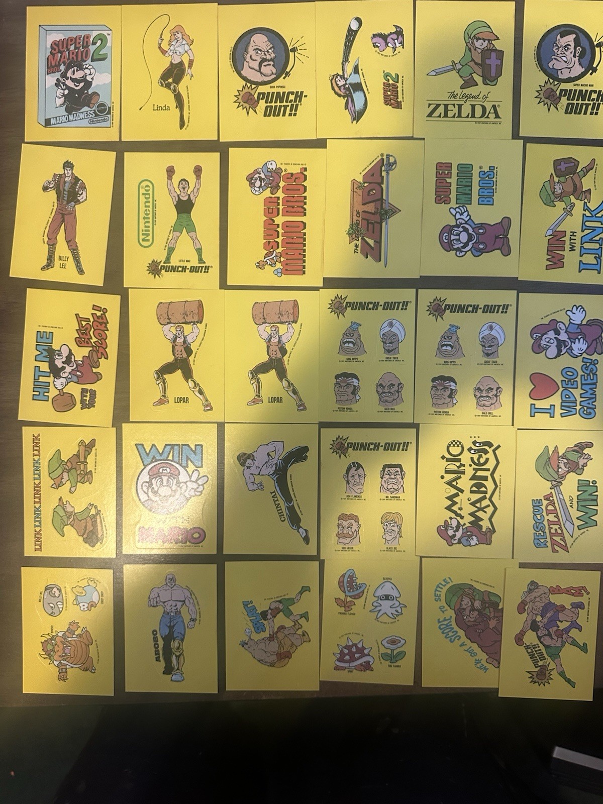 Nintendo Game Packs 1989 Stickers Complete Set Of 33 and set of scratch offs