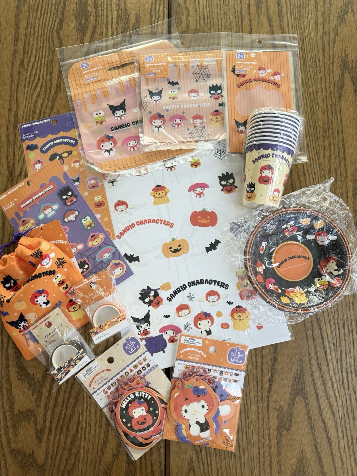 DAISO Japan Sanrio Halloween Collab ‘26 13 Piece Lot
