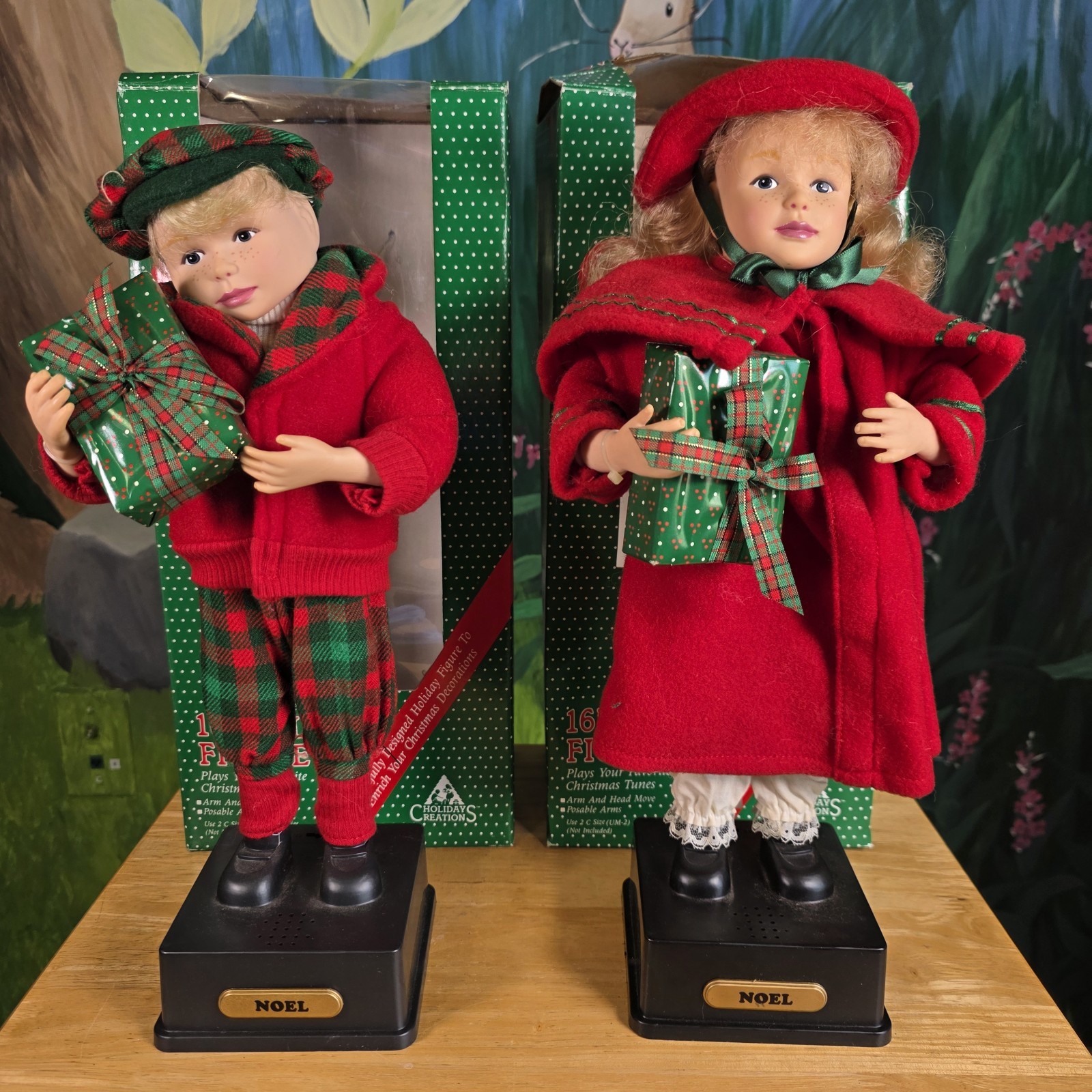 VTG Holiday Creations Animated Boy Girl Pair Musical Christmas Decor As-is