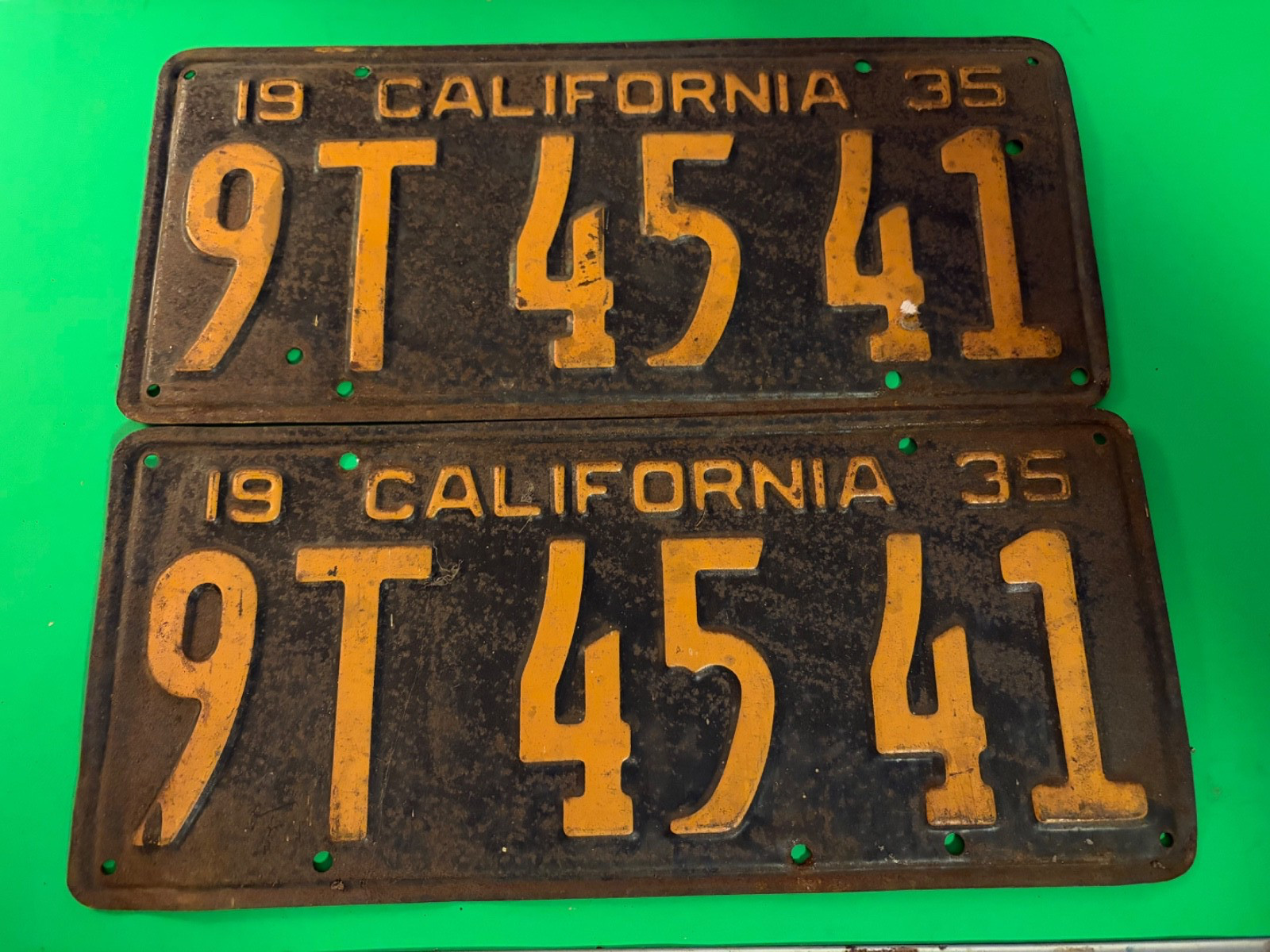 1935 CALIFORNIA LICENSE PLATES PAIR 9T 45 41