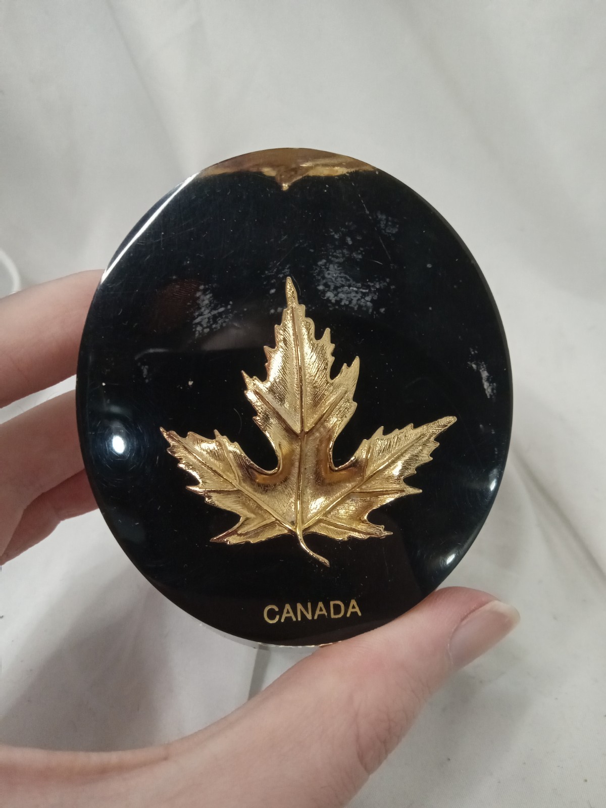 Vintage MCM Clearmount Lucite Acrylic Gold Toned Maple Leaf Paperweight Canada