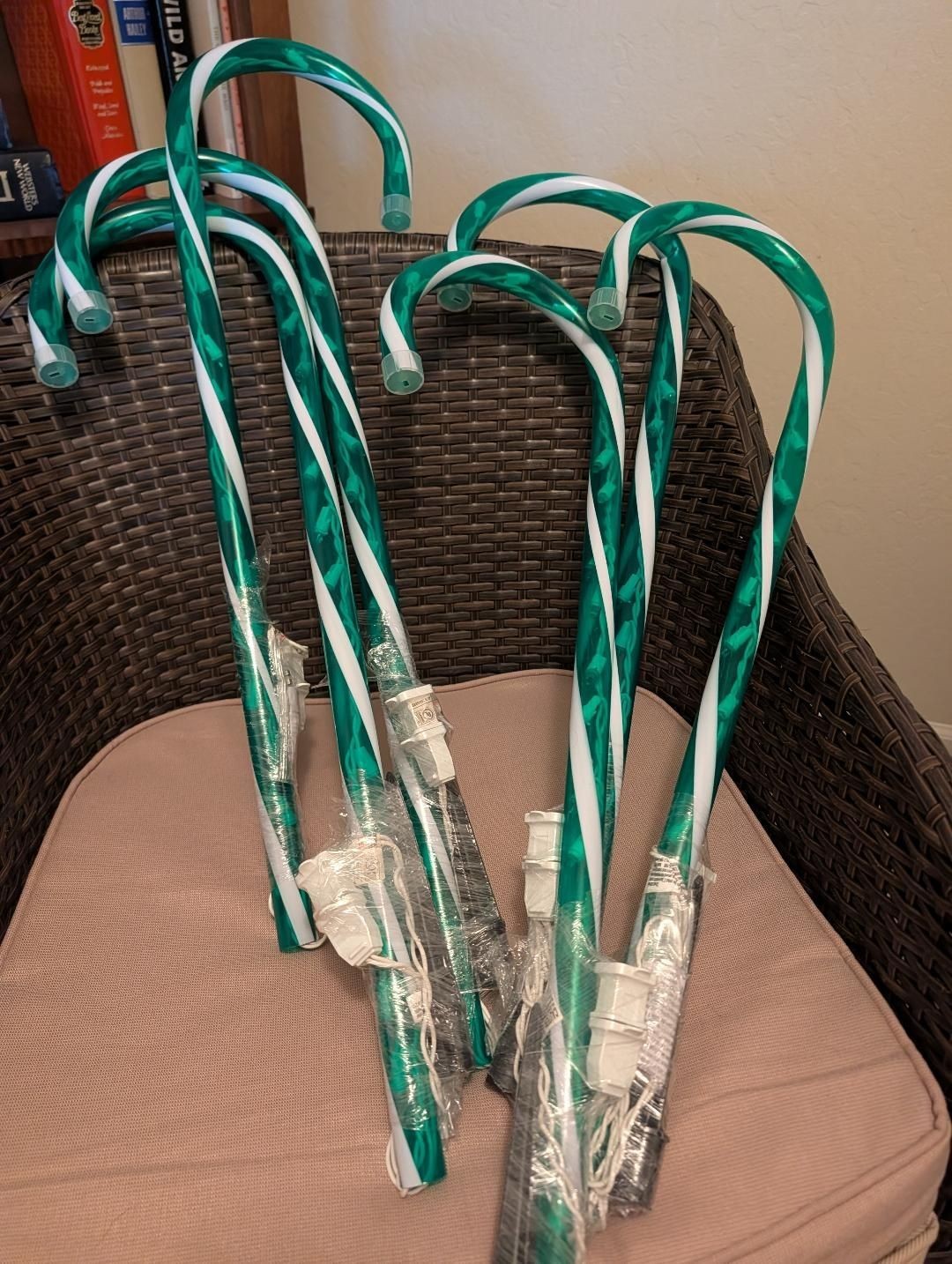 brand new Christmas green candy cane lights 6 pack