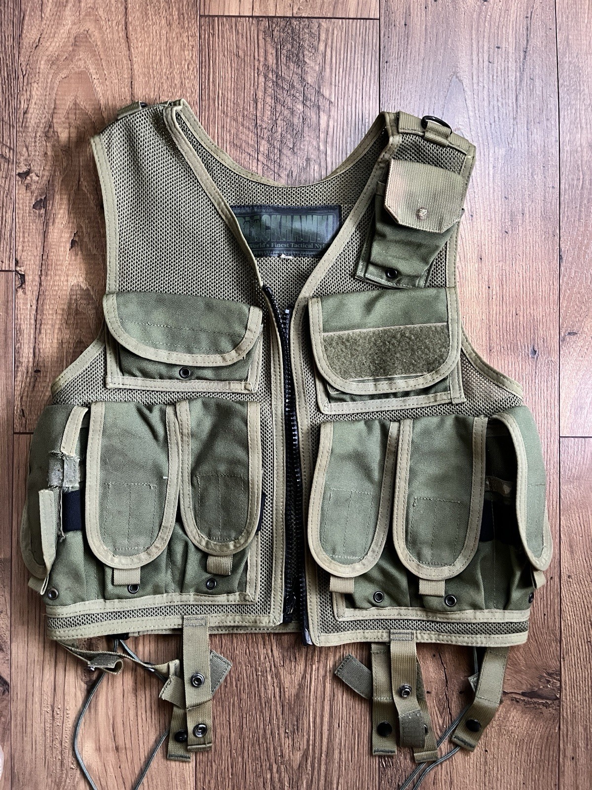 Oldgen BHI Blackhawk Omega Crossdraw Assault Vest Olive Drab Damaged Oldgen BHI Blackhawk Omega Crossdraw Assault Vest Olive Drab Damaged