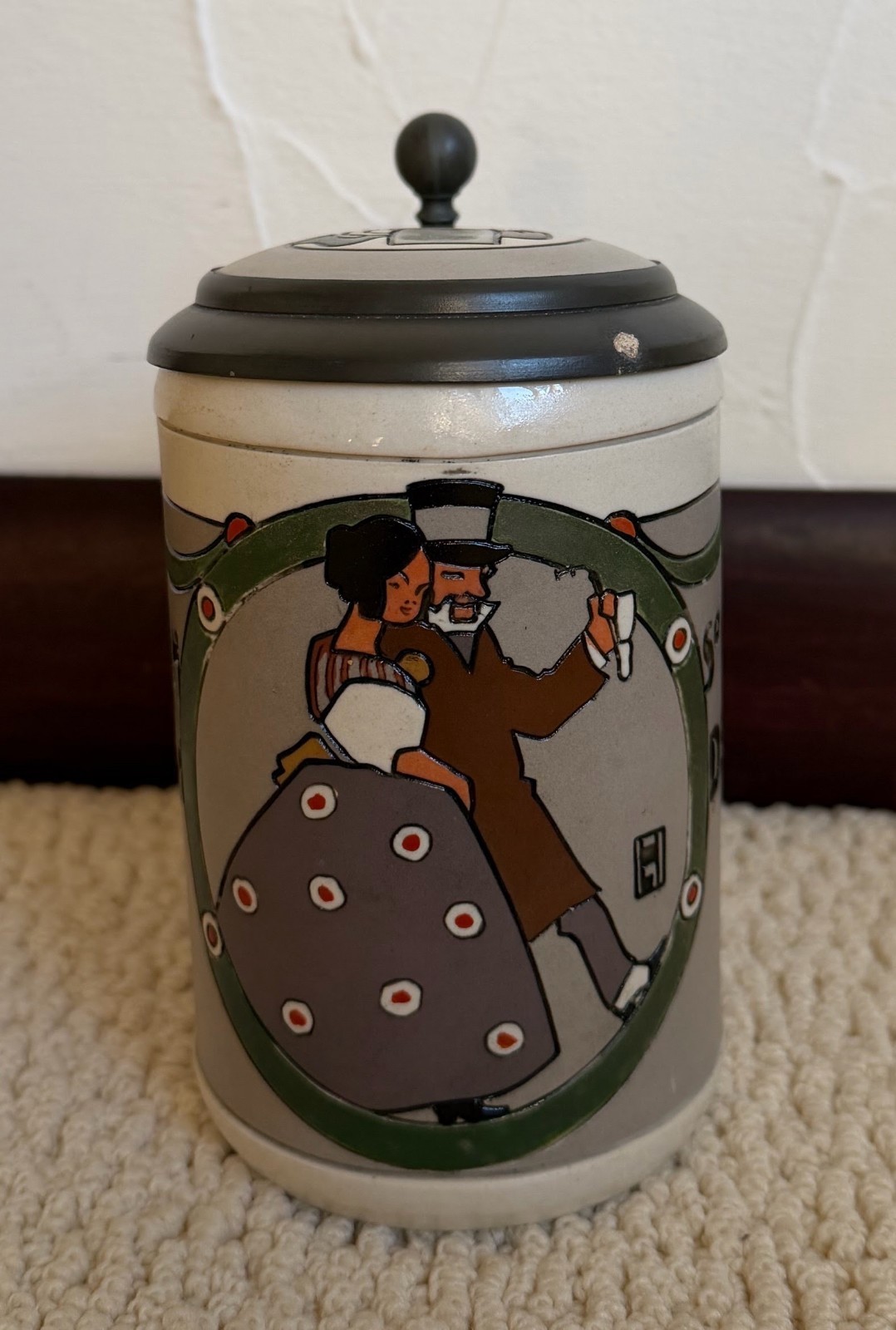 Antique 1908 Mettlach #3173 Beer Stein 0.5L Ludwig Hohlwein Inlaid Lid Germany