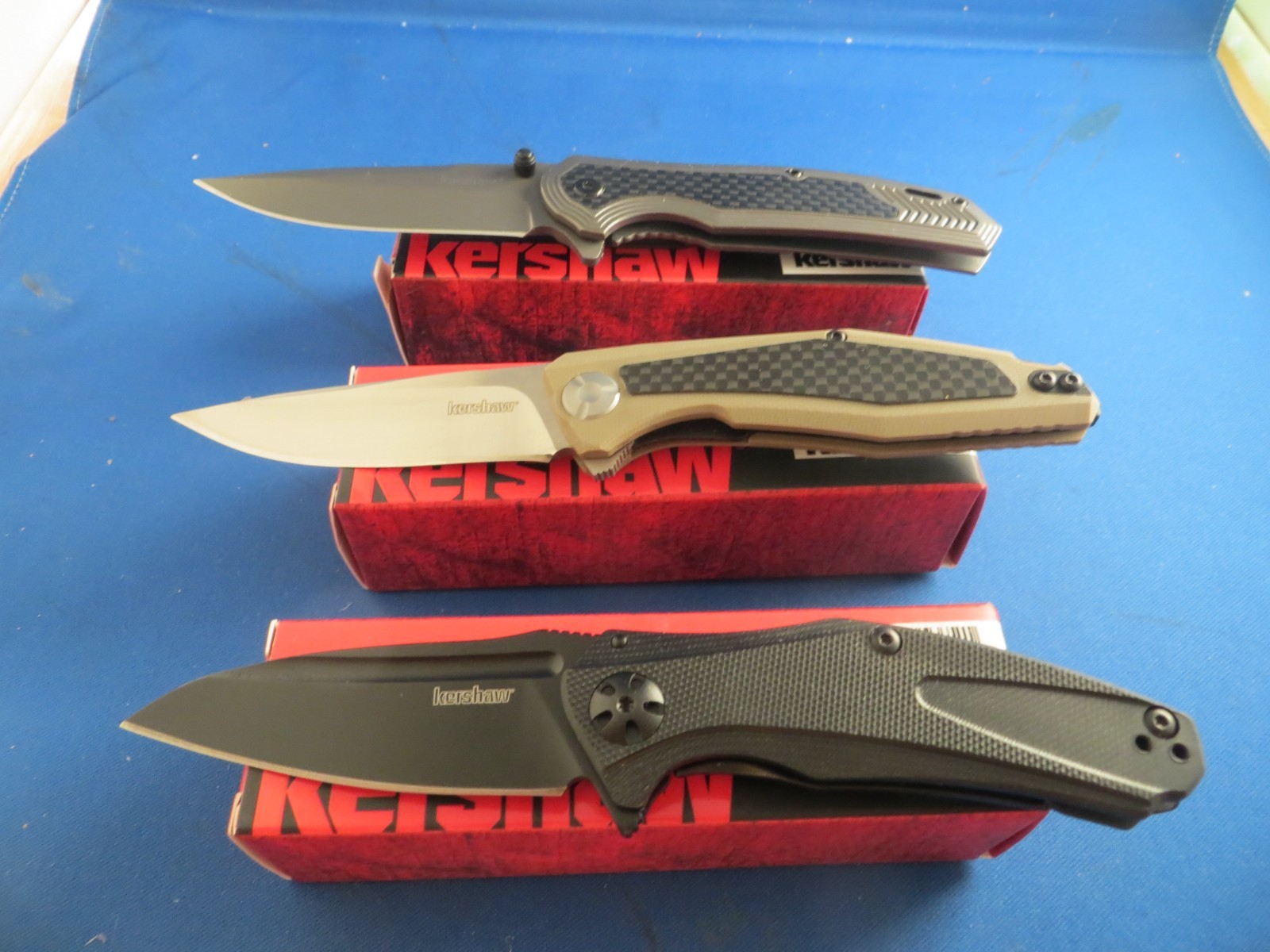 Kershaw 3 knife lot Fringe 8310 Atmos-Tan 4037Tan Matrix-XS Blk 7006 BLK NIB Kershaw 3 knife lot Fringe 8310 Atmos-Tan 4037Tan Matrix-XS Blk 7006 BLK NIB