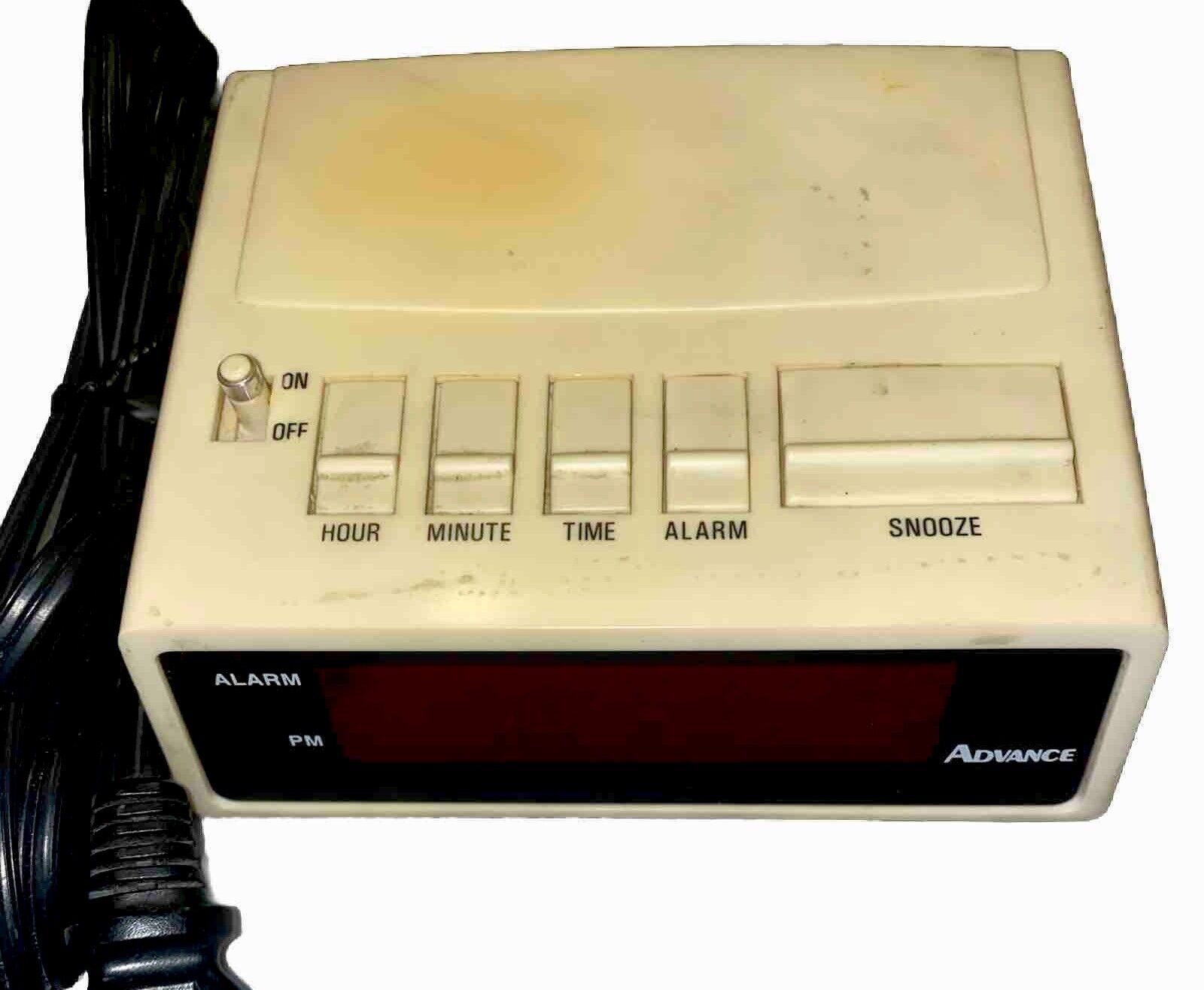 Advance Digital Alarm Clock - Model 3140 -  Vintage Tested White