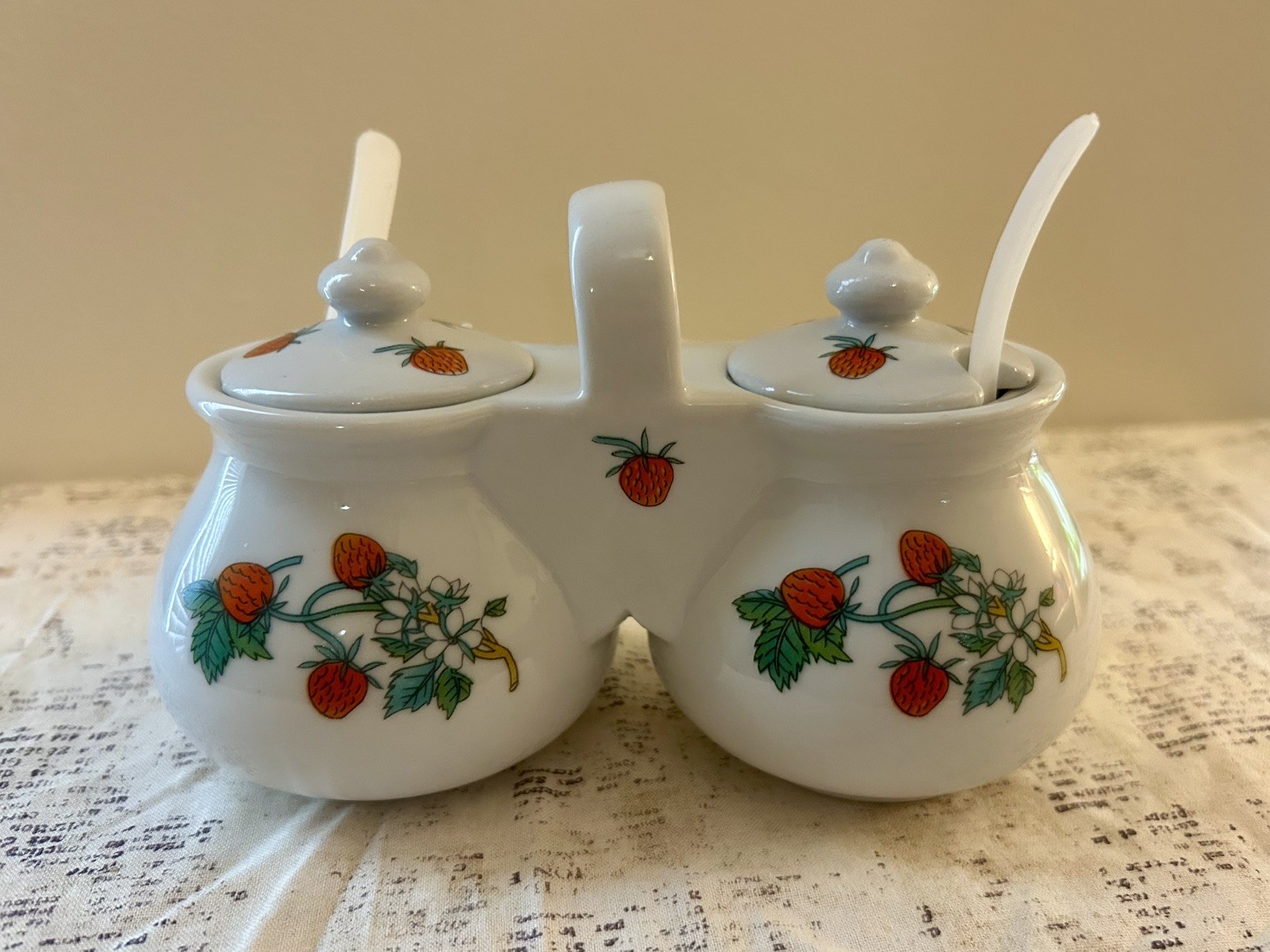 Vintage 1994 Ceramic Double Jam Jelly Jars Condiments Strawberry Lids & Spoons