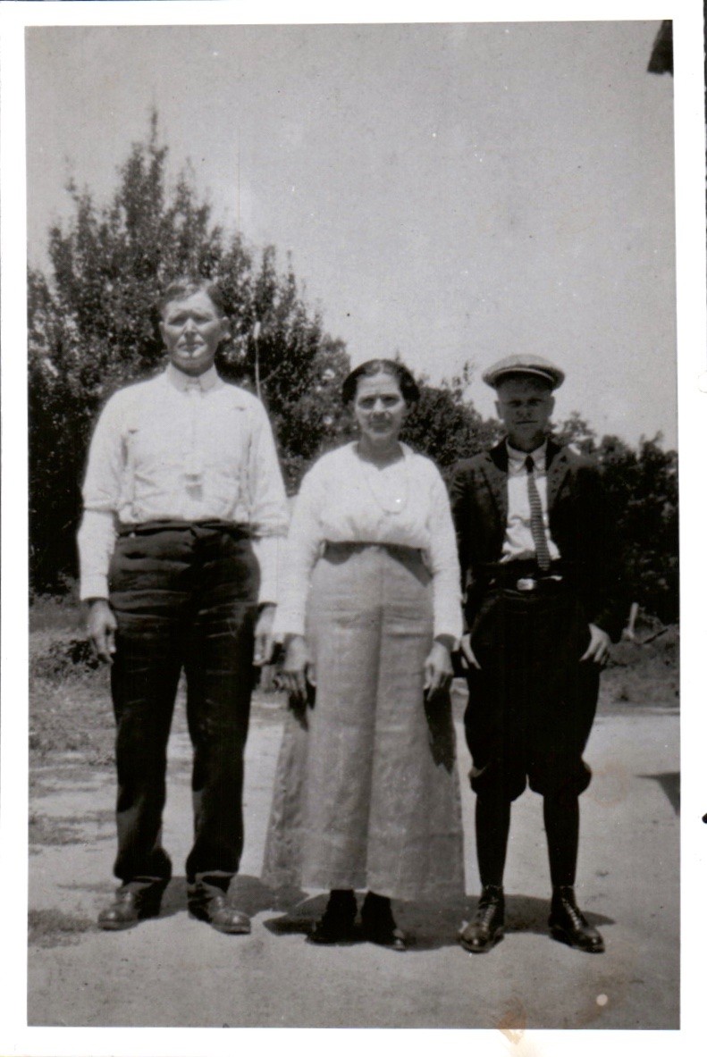 1921 Vintage Black & White Photo of Edgin & Ball Family Jackson TN