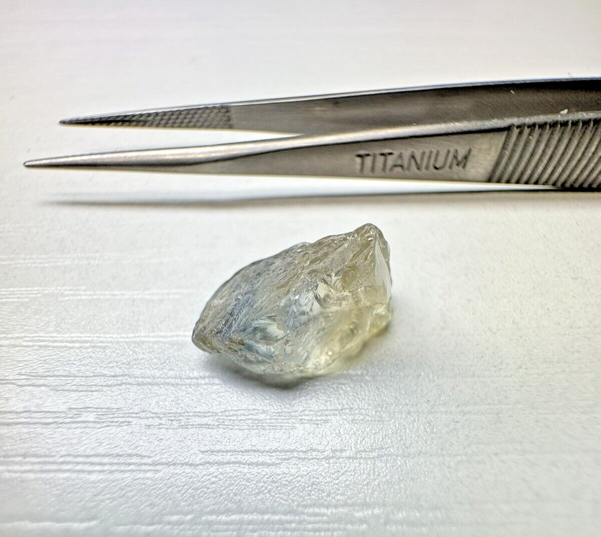 Sapphire Pastel Yellow Blue  clean  faceting rough gemstone Tanzania 8.23 Carats