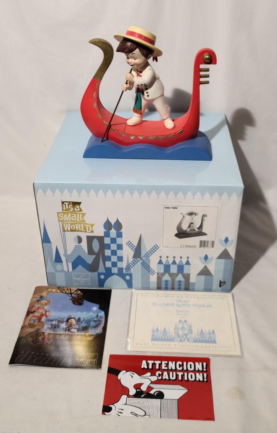 Disney WDCC It’s a Small World - Italy - Serenata - 1230660 - Figurine