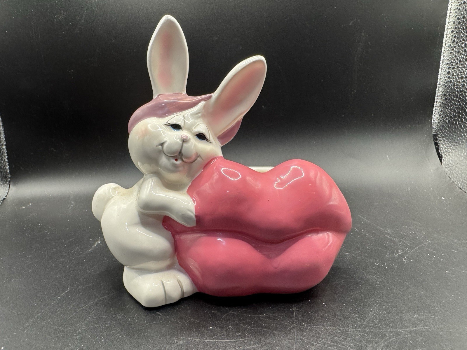 Vintage 1988 Design House Ceramic Bunny Rabbit Big Lips Planter Kitsch 80s Pop
