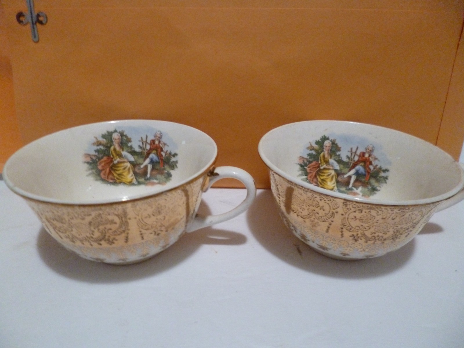 Two Vintage H. K. China Warranted 22 Karat Gold Tea Cup Teacup Courting Couple