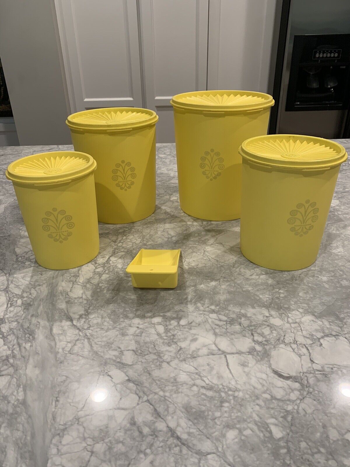 Vintage Yellow Tupperware 4 Canister Set  With Lids Nesting Canisters & Scoop
