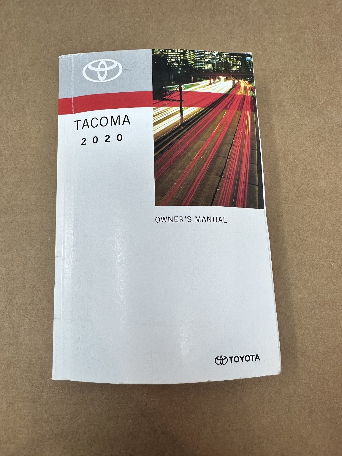 2020 Toyota Tacoma Owner\'s Manual Set