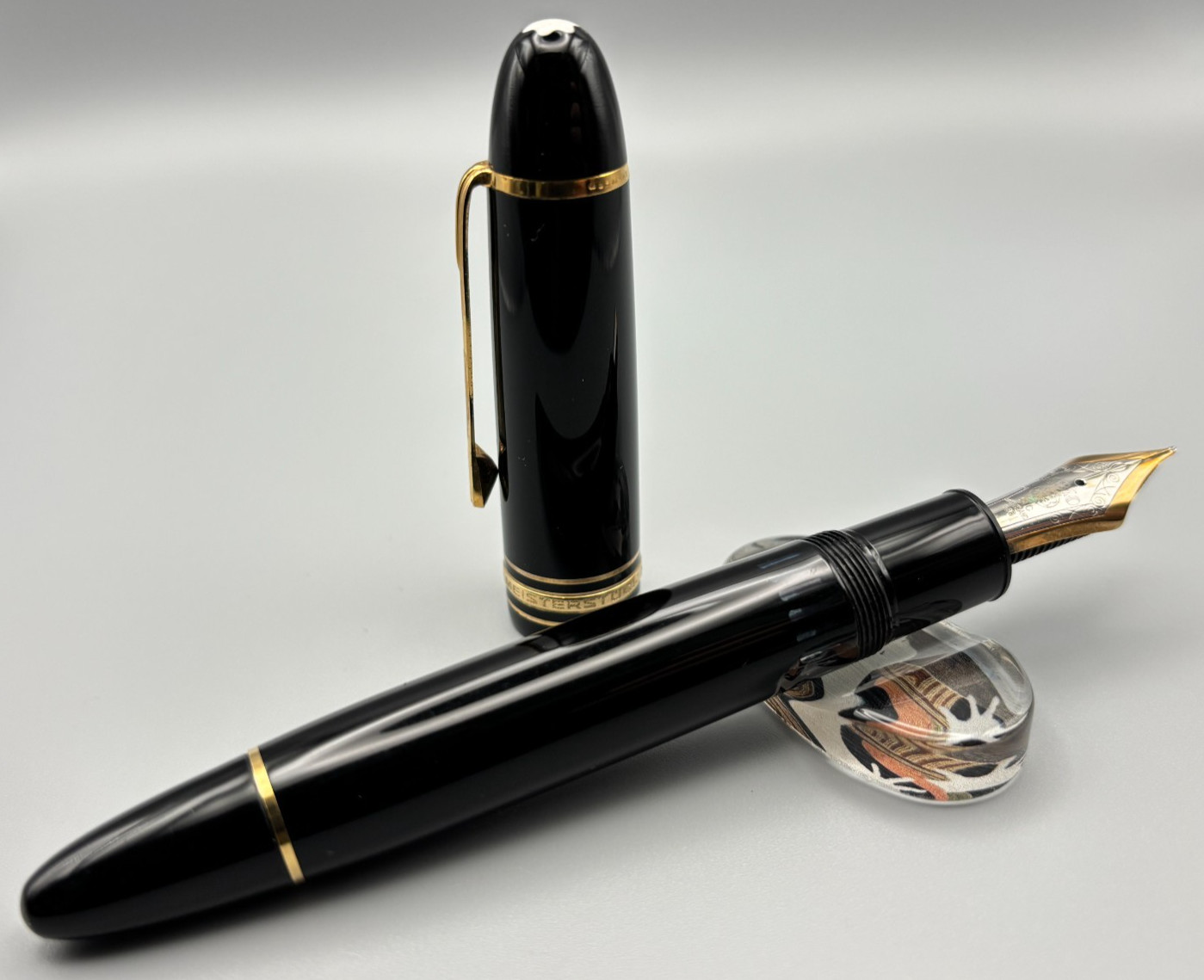Montblanc Meisterstuck 149 Fountain Pen Black 14K Gold Fine Nib Used from japan