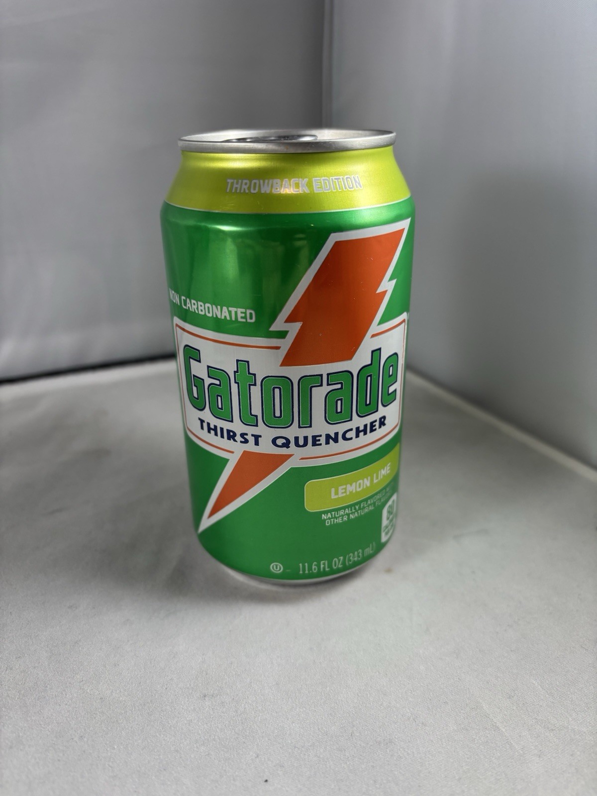 Gatorade Thirst Quencher Lemon Lime Throwback Edition Soda Can Gatorade Thirst Quencher Lemon Lime Throwback Edition Soda Can