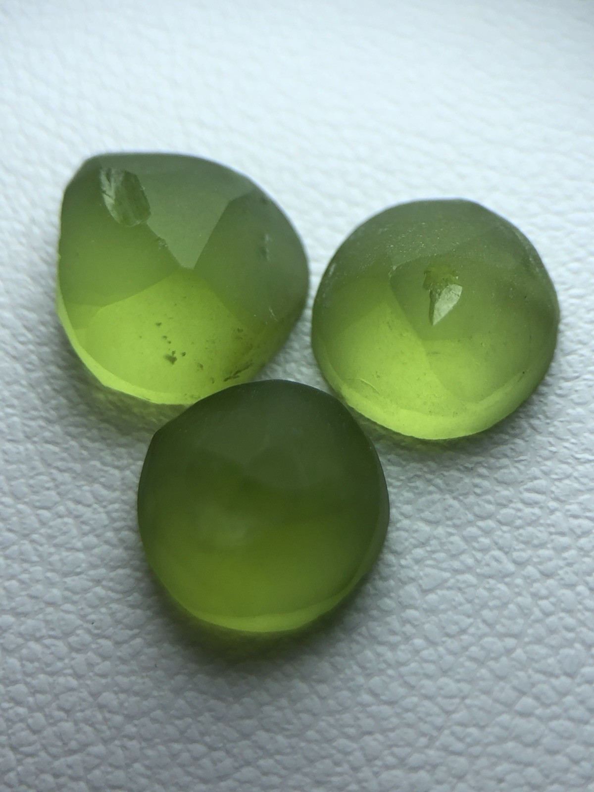 11.00 Carat Facet Quality Rough Peridot Free Fam